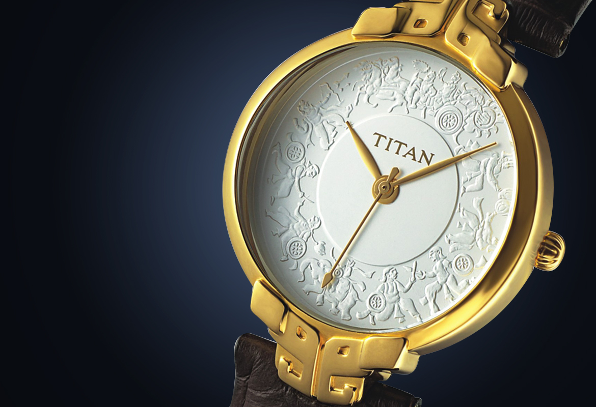 Titan heritage watch4